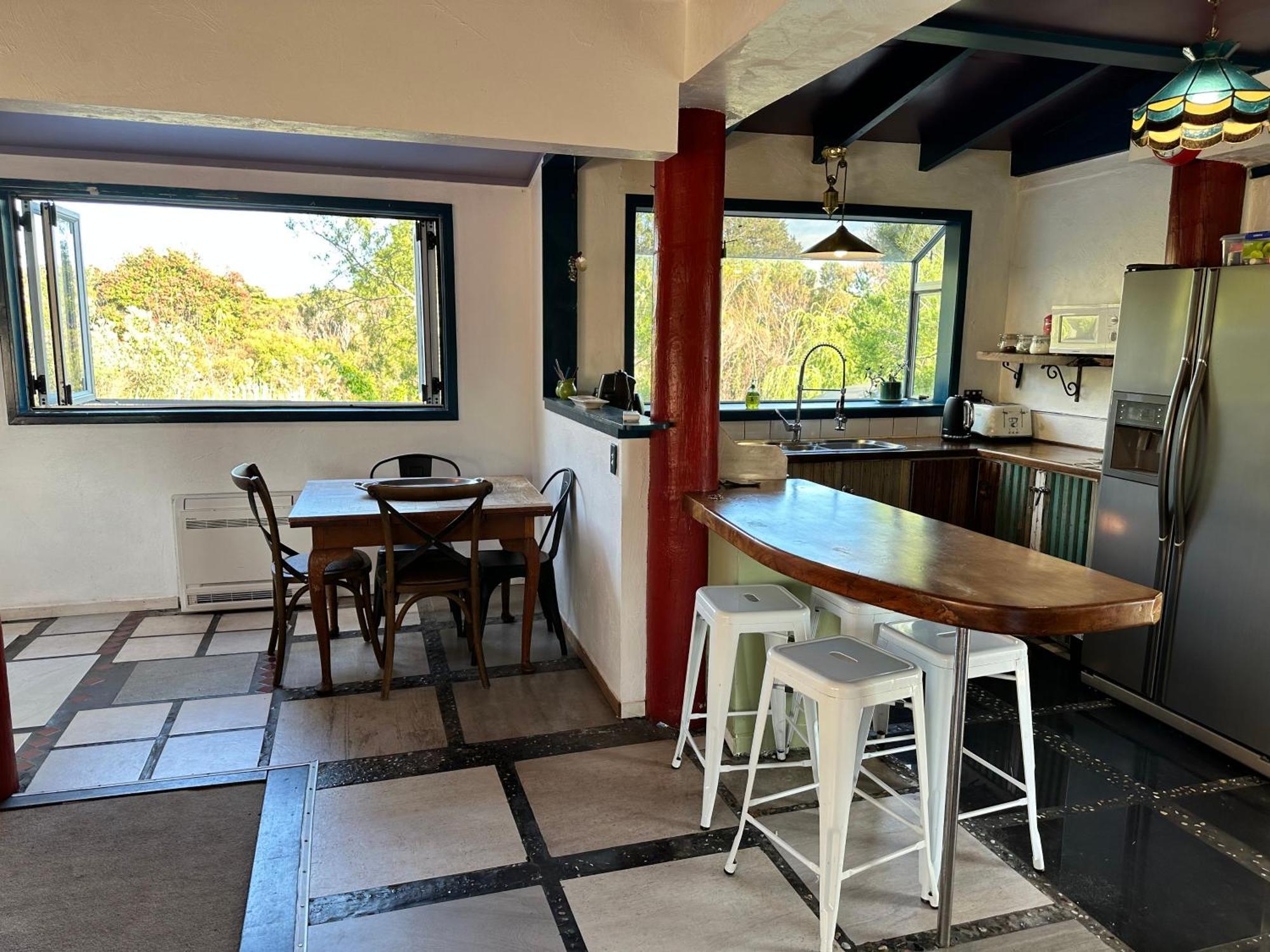 Cooks Beach Holiday Home Екстер'єр фото